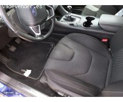 Ford Mondeo 2.0TDCI TITANIUM 150CV de 2018 con 202.981 Km por 12.700 EUR. en Madrid