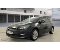 Opel Astra 1.6CDTI S/S SELECTIVE 136CV de 2014 con 184.565 Km por 6.700 EUR. en Madrid