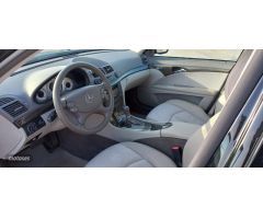 Mercedes Clase E E 220 CDI Avantgarde 2007. Diesel de 2007 con 70.735 Km por 15.500 EUR. en Malaga