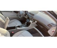 Mercedes Clase E E 220 CDI Avantgarde 2007. Diesel de 2007 con 70.735 Km por 15.500 EUR. en Malaga