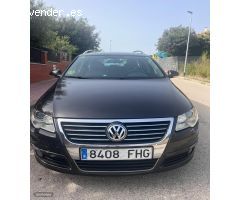 Volkswagen Passat Variant R-Line 2.0 TSI 140kW (190CV) DSG de 2006 con 270.000 Km por 4.000 EUR. en