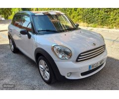 Mini Countryman Cooper D de 2011 con 224.000 Km por 7.800 EUR. en Madrid