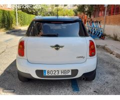 Mini Countryman Cooper D de 2011 con 224.000 Km por 7.800 EUR. en Madrid