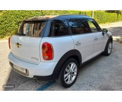 Mini Countryman Cooper D de 2011 con 224.000 Km por 7.800 EUR. en Madrid