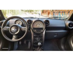 Mini Countryman Cooper D de 2011 con 224.000 Km por 7.800 EUR. en Madrid