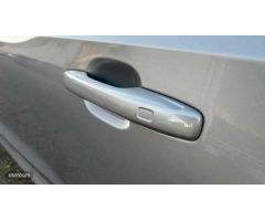 Volvo XC 60 XC60 Plus, B4 (diesel), Diesel, Dark de 2022 con 14.676 Km por 57.900 EUR. en Malaga