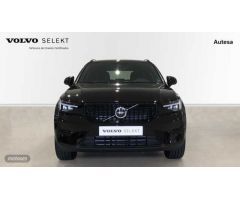 Volvo XC40 Recharge Plus, T4 plug-in hybrid, Electrico/Gasolina, Dark de 2023 con 7 Km por 47.500 EU