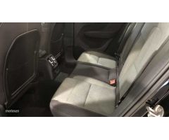 Volvo XC40 Recharge Plus, T4 plug-in hybrid, Electrico/Gasolina, Dark de 2023 con 7 Km por 47.500 EU