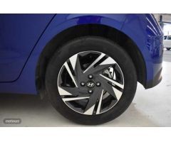 Hyundai i20 1.0 TGDI Klass 100 de 2023 con 6.509 Km por 17.500 EUR. en Alicante