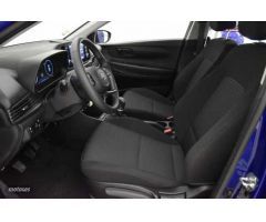 Hyundai i20 1.0 TGDI Klass 100 de 2023 con 6.137 Km por 17.500 EUR. en Alicante