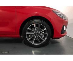 Hyundai i30 1.5 DPI Klass SLX 110 de 2023 con 3.161 Km por 20.090 EUR. en Islas Baleares