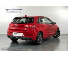 Hyundai i30 1.5 DPI Klass SLX 110 de 2023 con 3.161 Km por 20.090 EUR. en Islas Baleares