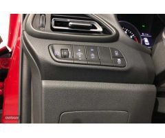 Hyundai i30 1.5 DPI Klass SLX 110 de 2023 con 3.161 Km por 20.090 EUR. en Islas Baleares