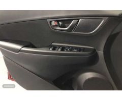 Hyundai Kona 1.0 TGDI Nline 30 Aniversario 4x2 de 2023 con 600 Km por 23.250 EUR. en Islas Baleares