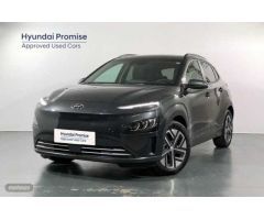 Hyundai Kona Electric Style Sky 150kW de 2023 con 3.956 Km por 41.200 EUR. en Islas Baleares