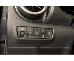 Hyundai Kona Electric Style Sky 150kW de 2023 con 3.956 Km por 41.200 EUR. en Islas Baleares