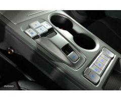 Hyundai Kona Electric Style Sky 150kW de 2023 con 3.956 Km por 41.200 EUR. en Islas Baleares