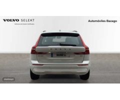 Volvo XC 60 XC60 Core, B4 (diesel), Diesel de 2022 con 800 Km por 47.900 EUR. en Salamanca