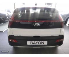 Hyundai Bayon 1.2 MPI Maxx de 2023 con 17 Km por 19.400 EUR. en Segovia
