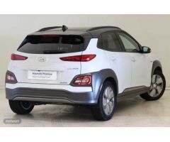 Hyundai Kona Electric Style 2C 150kW de 2020 con 71.185 Km por 28.900 EUR. en Almeria