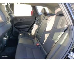 Volvo XC 60 XC60 D3 MOMENTUM MANUAL MY19 de 2018 con 79.775 Km por 30.990 EUR. en Huelva