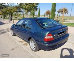 Honda Civic 1.5 i VTEC de 1998 con 255.000 Km por 800 EUR. en Madrid