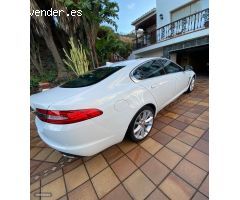 Jaguar XF Diesel luxury de 2013 con 101.870 Km por 18.000 EUR. en Las Palmas