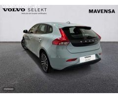 Volvo V 40 V40 T2 Momentum Manual de 2019 con 86.961 Km por 19.800 EUR. en Badajoz