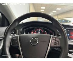 Volvo V 40 V40 T2 Momentum Manual de 2019 con 86.961 Km por 19.800 EUR. en Badajoz