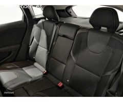 Volvo V 40 V40 T2 Momentum Manual de 2019 con 86.961 Km por 19.800 EUR. en Badajoz
