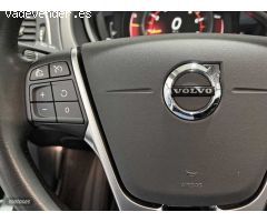 Volvo V 40 V40 T2 Momentum Manual de 2019 con 86.961 Km por 19.800 EUR. en Badajoz