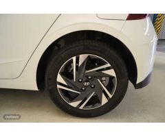 Hyundai i20 1.0 TGDI Klass 100 de 2023 con 10.104 Km por 19.020 EUR. en Islas Baleares