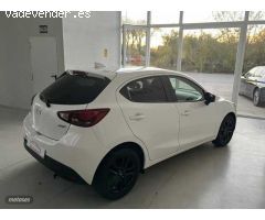 Mazda Mazda2 1.5 Skyactiv-g Black Tech Edition Navi Aut. de 2019 con 9.800 Km por 15.990 EUR. en Ala