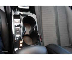 Peugeot e-208 Allure Electrico 136 (100 Kw) de 2020 con 50.587 Km por 21.700 EUR. en Pontevedra