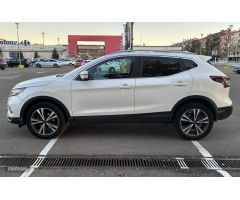 Nissan Qashqai N-CONNECTA de 2020 con 56.400 Km por 23.900 EUR. en Badajoz