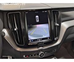 Volvo XC 60 XC60 R-Design, B4 mild hybrid (diesel) de 2022 con 32.456 Km por 49.900 EUR. en Badajoz