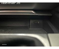 Volkswagen Passat 2.0TDI Advance 110kW de 2019 con 52.000 Km por 20.990 EUR. en Alava