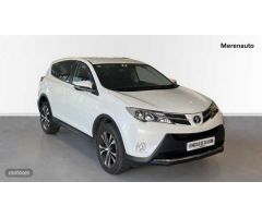 Toyota RAV 4 2.0D ADVANCE 4WD 124 5P de 2015 con 100.212 Km por 19.500 EUR. en A Coruna