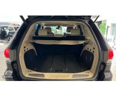 Jeep Grand Cherokee 3.0 CRD 140KW LIMITED EU6 190 5P de 2017 con 154.682 Km por 25.900 EUR. en A Cor