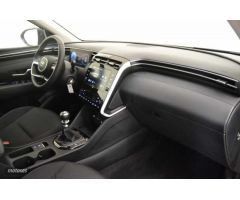 Hyundai Tucson 1.6 TGDI Maxx 4x2 de 2023 con 1.904 Km por 27.900 EUR. en Almeria