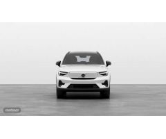 Volvo XC40 XC40 Recharge Core, Electrico Puro, Electrico de 2023 con 7.500 Km por 41.600 EUR. en Cad