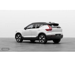 Volvo XC40 XC40 Recharge Core, Electrico Puro, Electrico de 2023 con 7.500 Km por 41.600 EUR. en Cad