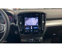 Volvo XC40 XC40 Recharge Plus, T4 plug-in hybrid, Electrico/Gasolina, Dark de 2023 con 6 Km por 45.5