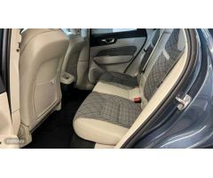Volvo XC 60 XC60 D4 Business Plus Automatico de 2019 con 85.280 Km por 32.900 EUR. en A Coruna