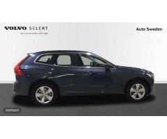 Volvo XC 60 XC60 Core, B4 (gasolina), Gasolina de 2023 con 11.320 Km por 44.900 EUR. en Valencia