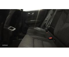 Volvo XC 60 XC60 Core, B4 (gasolina), Gasolina de 2023 con 11.320 Km por 44.900 EUR. en Valencia