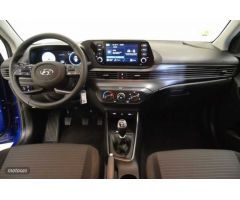 Hyundai i20 1.0 TGDI Klass 100 de 2023 con 11.030 Km por 17.900 EUR. en Valencia