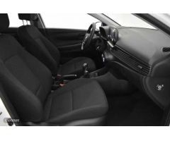 Hyundai i20 1.0 TGDI Klass 100 de 2023 con 7.086 Km por 17.900 EUR. en Valencia