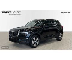 Volvo XC40 RECH T4 ESSENTIAL AUTOMATICO de 2023 con 6 Km por 42.500 EUR. en A Coruna