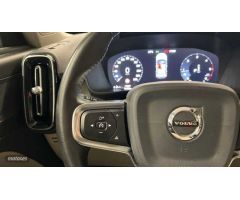 Volvo XC40 2.0 D3 INSCRIPTION AUTO 150 5P de 2020 con 112.750 Km por 32.900 EUR. en A Coruna